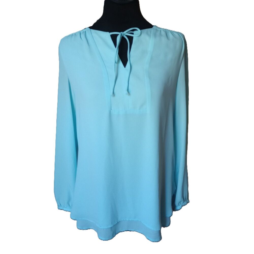 Chicos Women's 00 (XS) Blue Chiffon Blouse With Tie On Front Neck